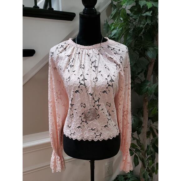 Free People Olivia Romantic Pink Lace Round Neck Flare Sleeve Blouse Size XS - Picture 1 of 15